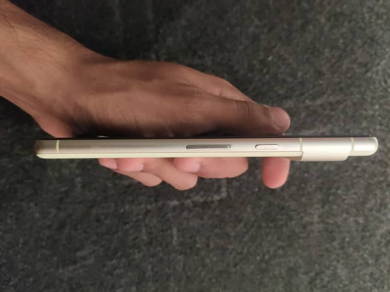 Google Pixel 7 6