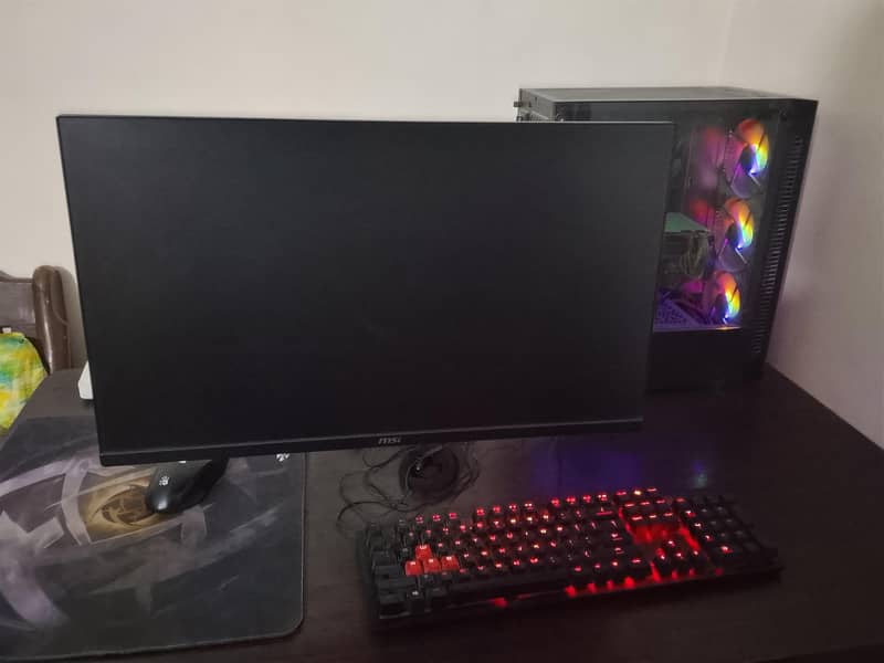 HP OMEN Encoder Gaming Keyboard 1