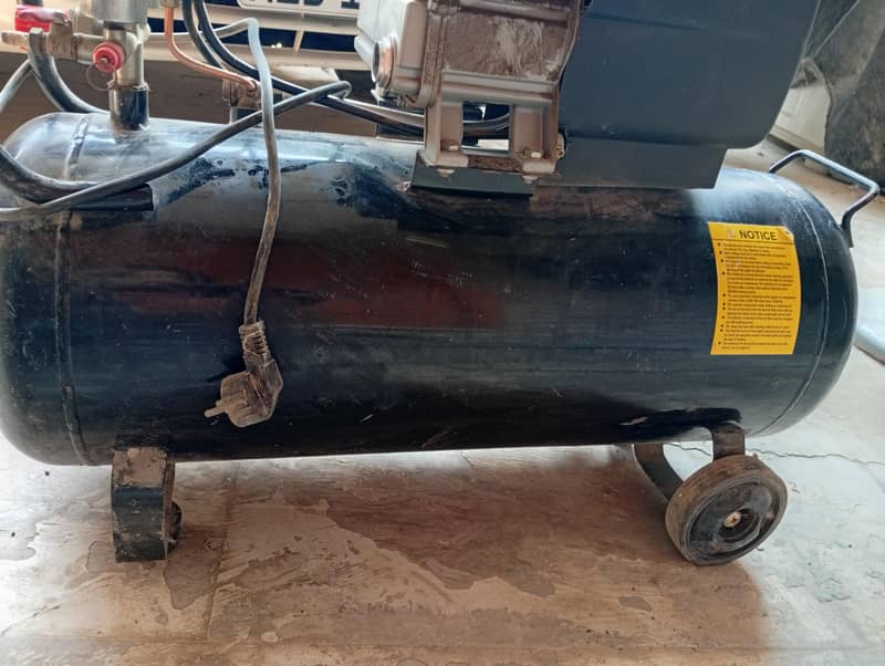 Air Compressor 1