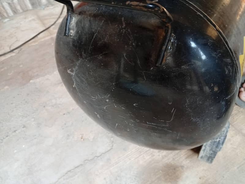 Air Compressor 6