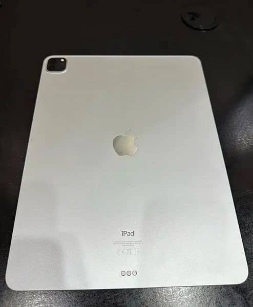Apple iPad pro M2 0
