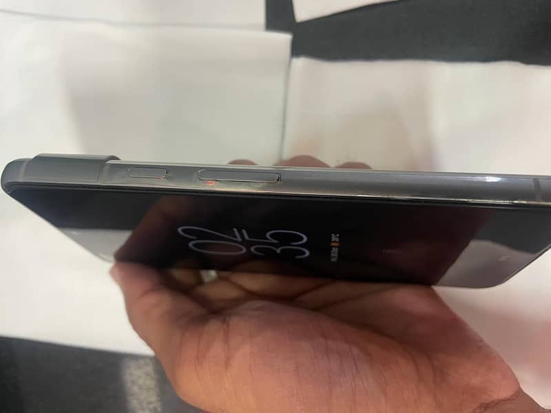 Google Pixel 8 3