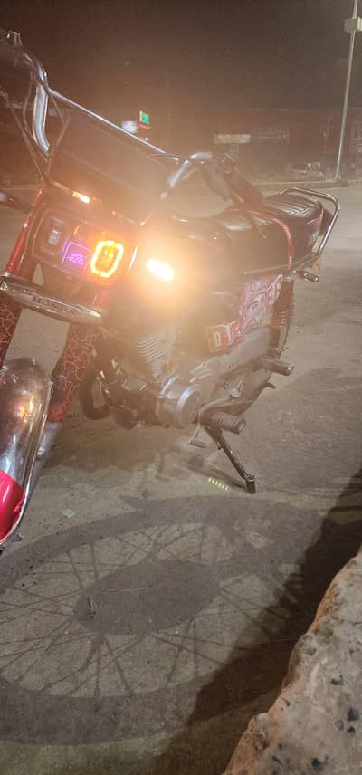 HONDA 125 PUNJAB NUM 2015 MODEL.
