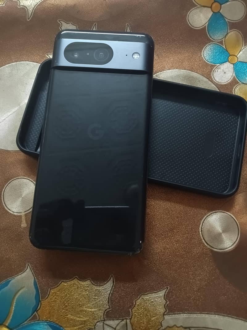 Google Pixel 8 1