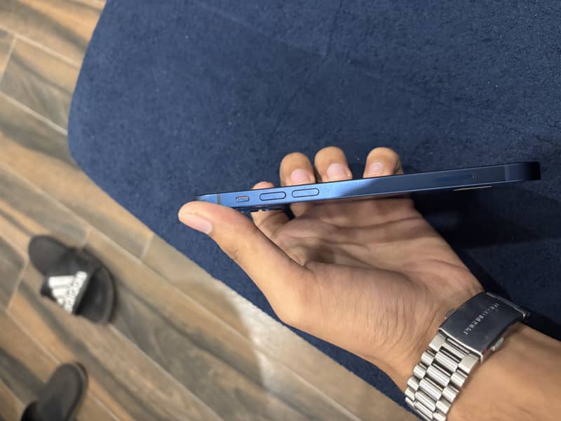 iPhone 12 pta approved 5