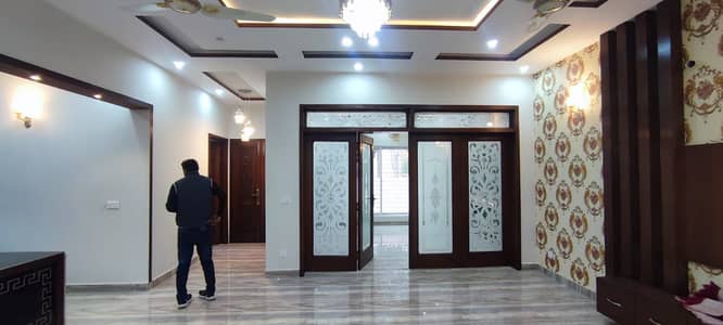 10 Marla Like New Lower Portion Available For Rent In Oversease B Block Bahria Twon Lahore