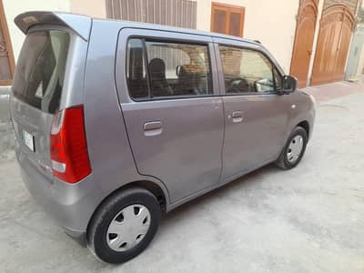 Suzuki Wagon R 2016 O/3/0/6/1/5/2/0/2/1/3