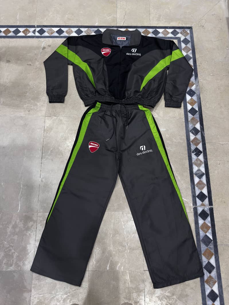 Windbreaker set 1