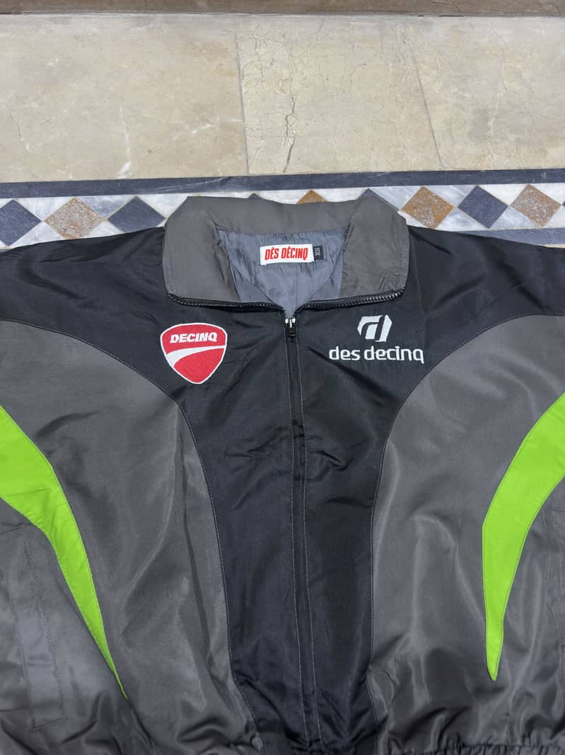 Windbreaker set 3