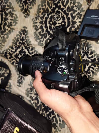 Nikon D5300 DSLR Camera – Excellent Condition – Complete Accessories