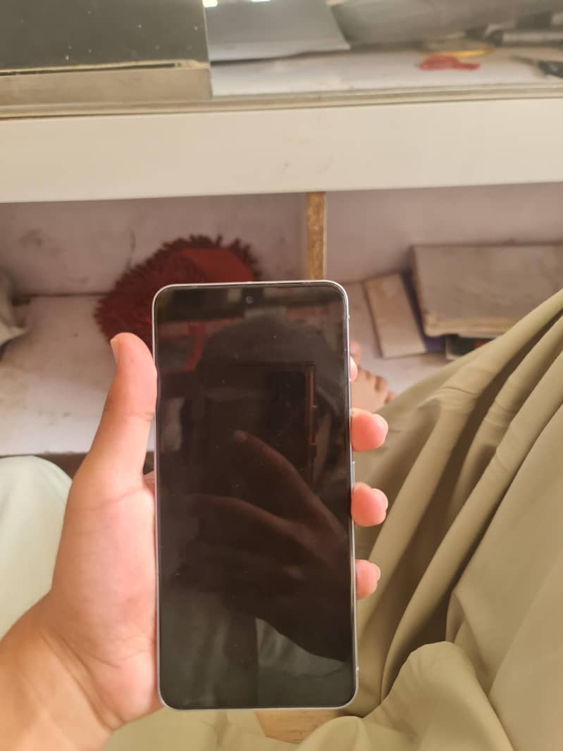 Google Pixel 8 Pro 4