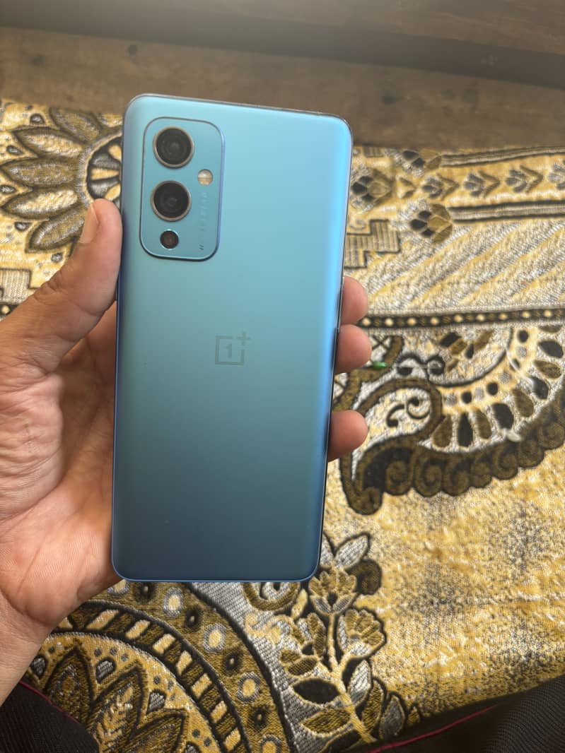 One Plus 9 12/256 1