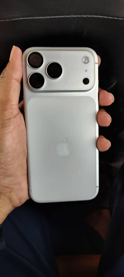 Apple iPhone 17 Pro Max