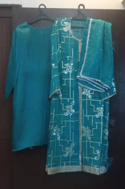 4 piece Coat style