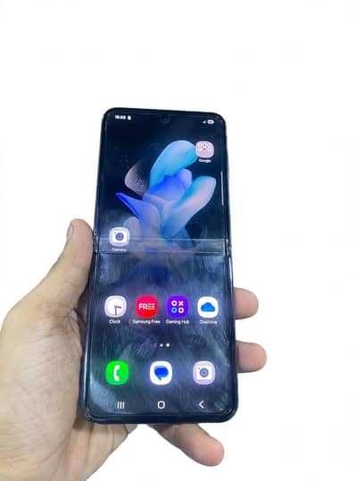 Samsung Mobile Z Flip 4