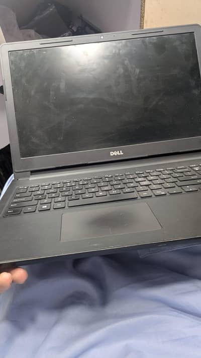 DeLL Inspiron 15 i5 8 generation