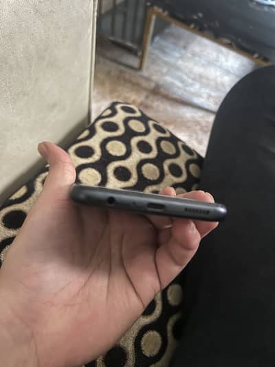 Samsung Mobile A04