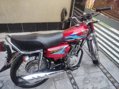 Honda cg 125 24 model scratchless condition