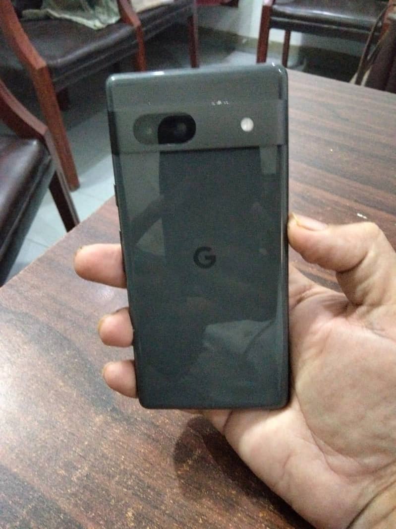 Google Pixel 7a 1