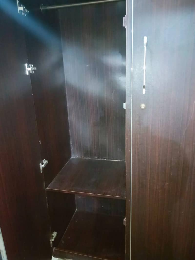 shelf Almari 6