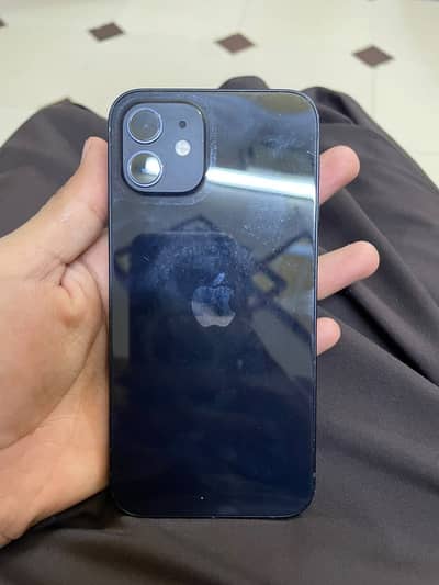 Apple iPhone 12