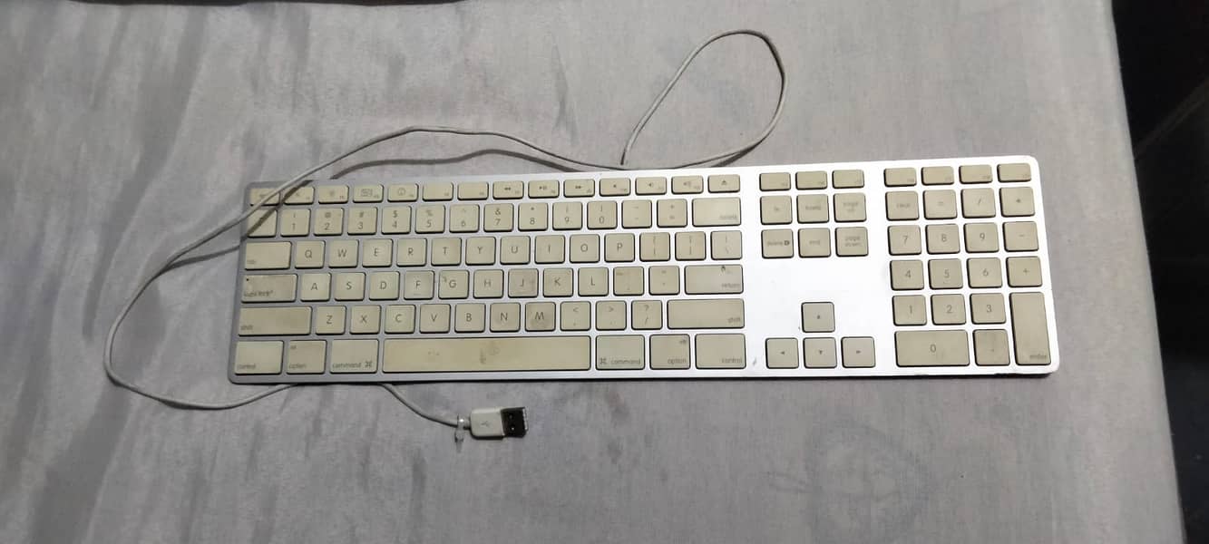 Apple Magic Keyboard Full Size 0