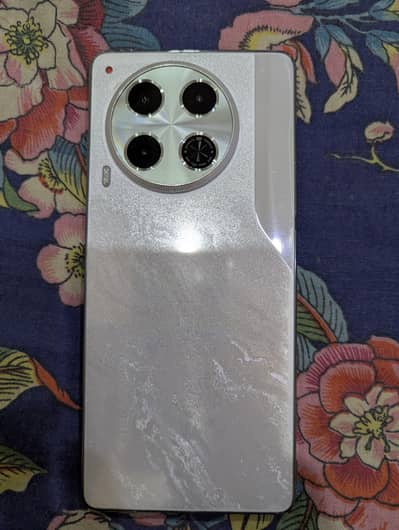 Tecno CAMON 30 256 gb