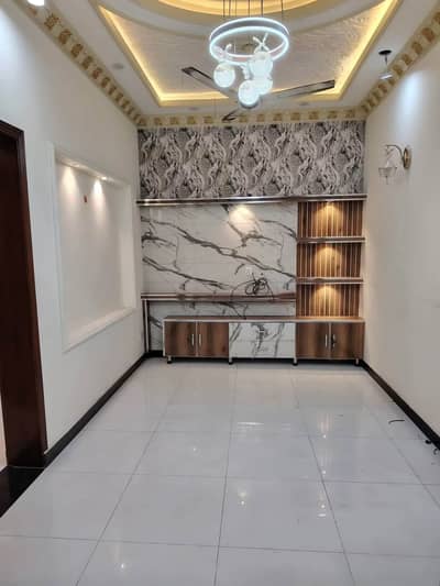 5 Marla Beutiful Upper Portion For Rent In Johar Town