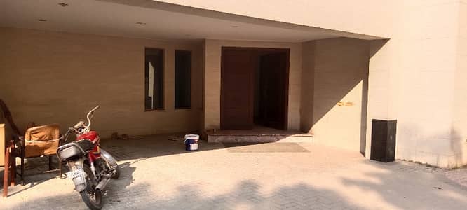1 Kanal Full House Available For Rent
