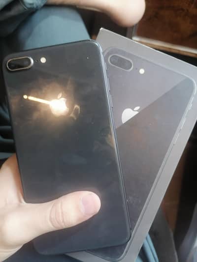 Apple iPhone 8 Plus