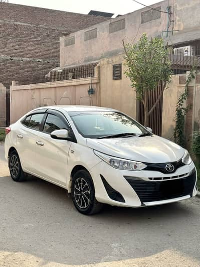Toyota Yaris 2021