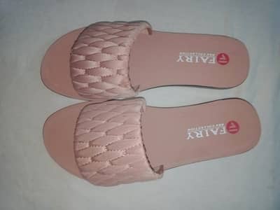Trendy Quilted Flat Sandals in Soft Pink (FAIRY)
