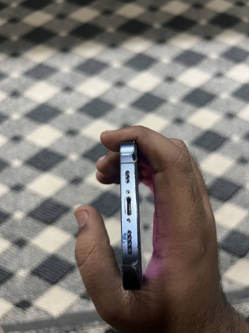 Apple iPhone 13 Pro 1