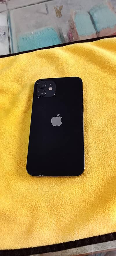 Apple iPhone 12