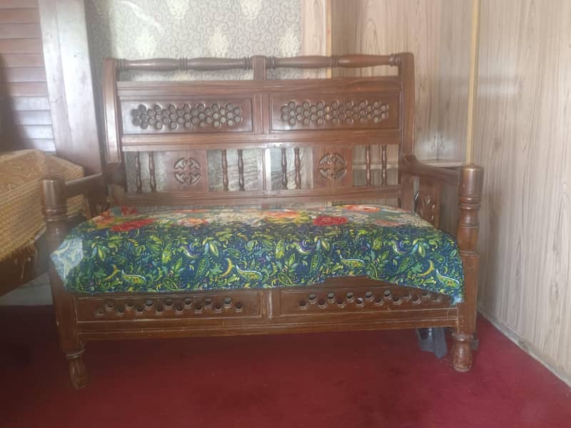 sofa for sell 0