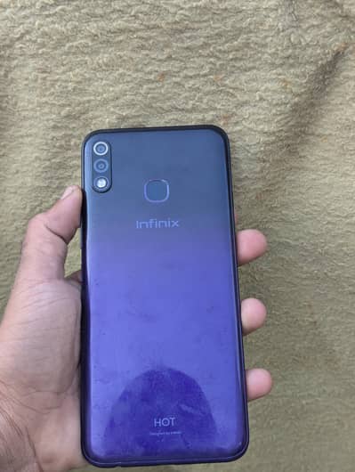 Infinix Hot 8 Lite