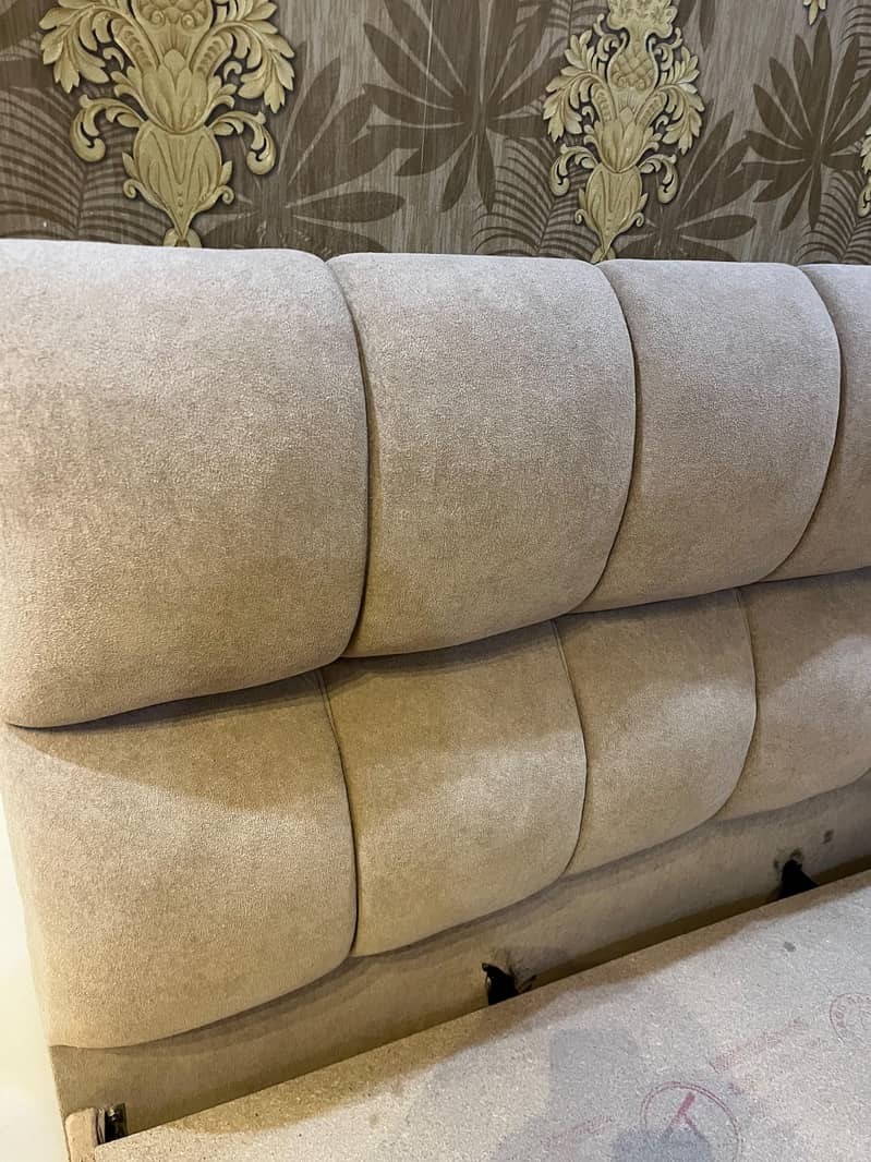 Double bed in good condition 1