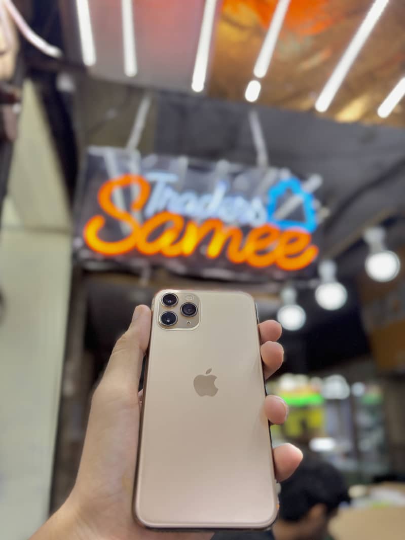 Apple iPhone 11 Pro 0