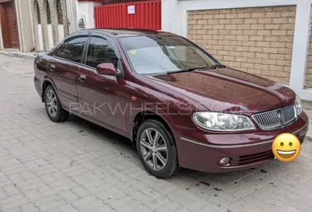 Nissan Sunny 2005
