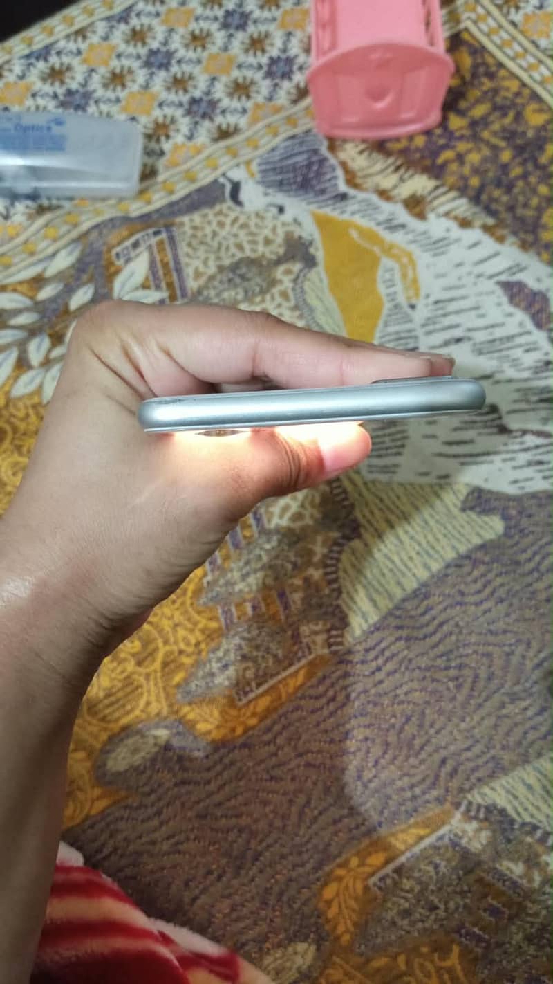 Mobile 0