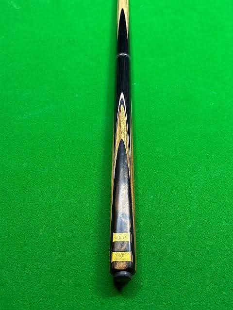 snooker cue 1