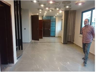 Brand New Office Area 1350 Square Feet Available For Rent In Gulberg 3 Lahore