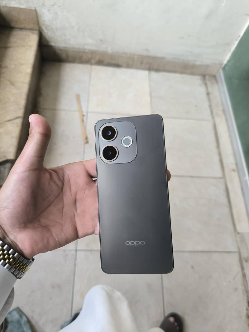 OPPO A5 Pro 1