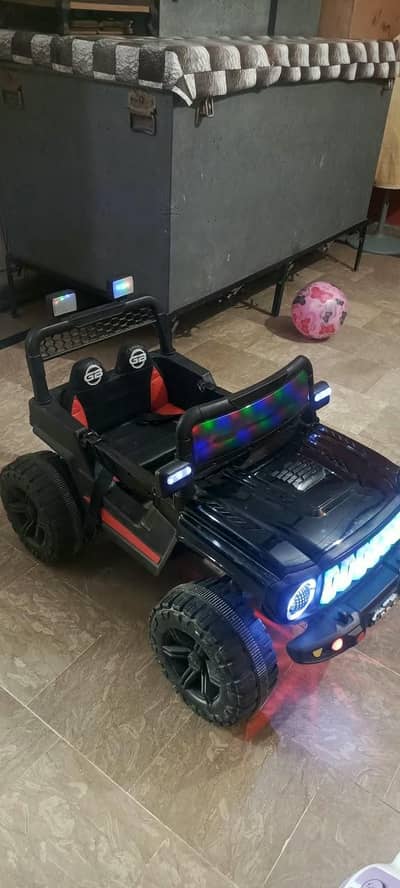 Kids Electric Battery Operated Jeep - Remote Control - 10/10 Condition
