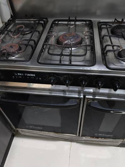 cooking range . . Urgent sale