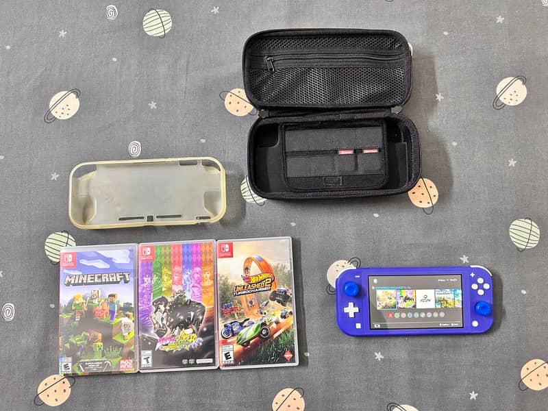 Nintendo Swtich Lite 1