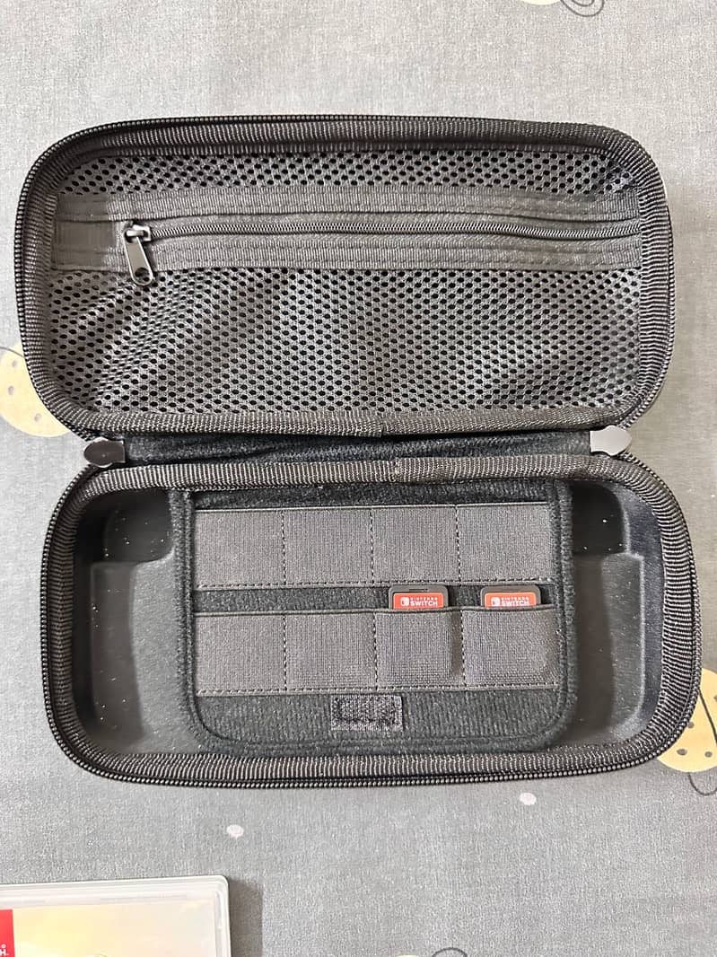Nintendo Swtich Lite 3
