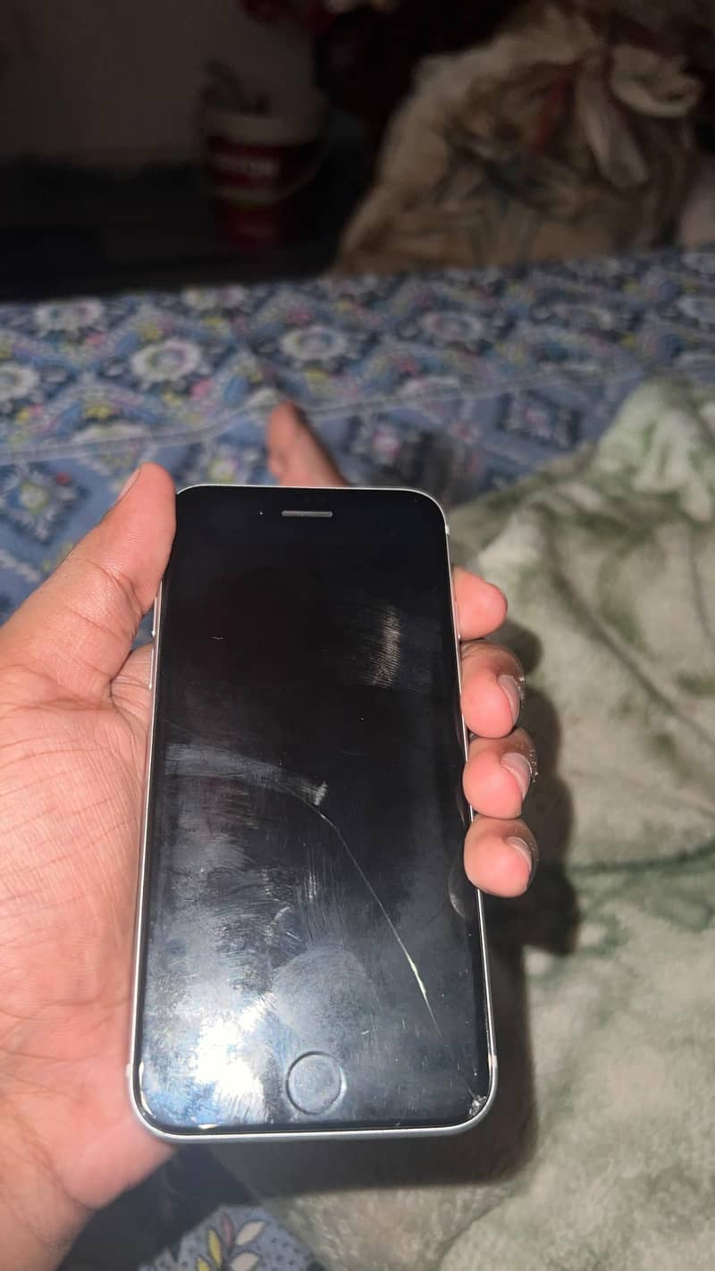 Apple iPhone SE 1