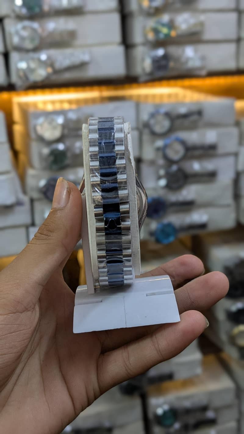 watch 2