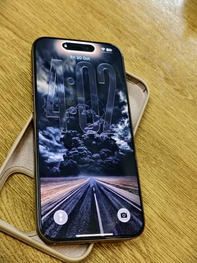 Apple iPhone 16 Pro Max